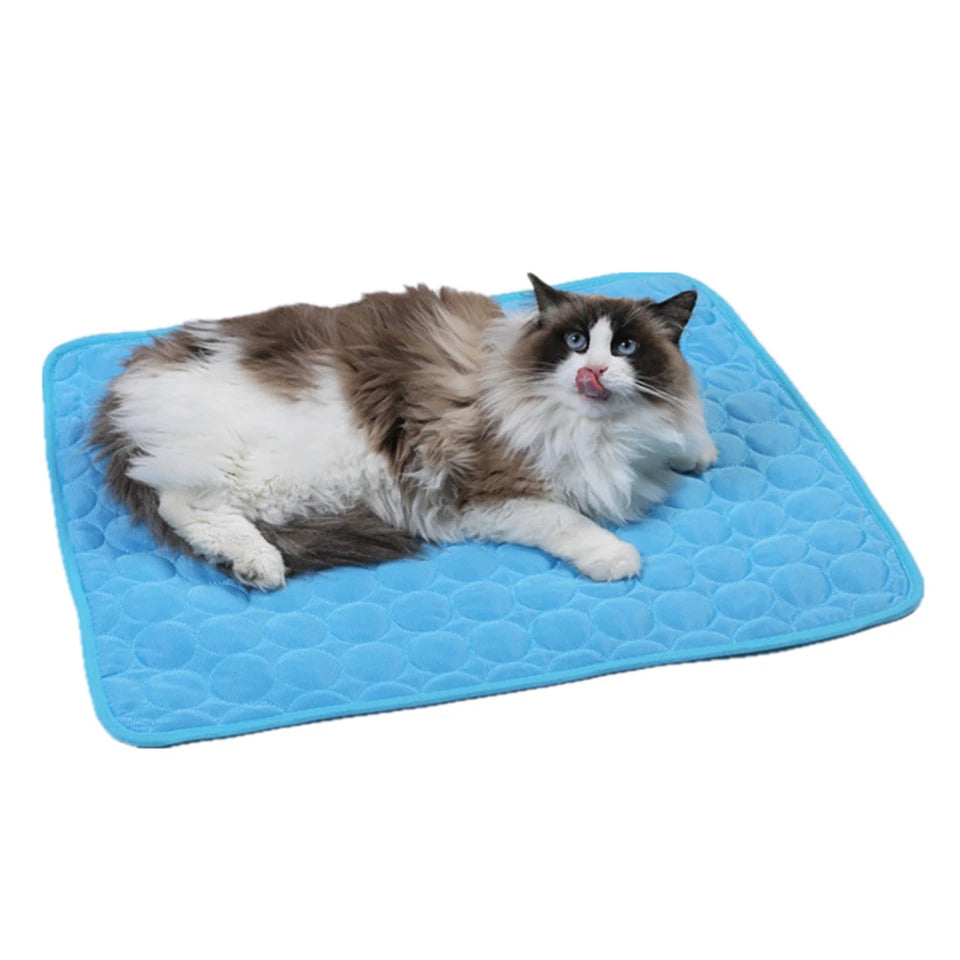 Dog Mat Cooling Summer Pad Mat for Dogs Cat Washable Puppy Big Dog Ice Gel Bed Mattress Cool Mascotas Cushion Blanket