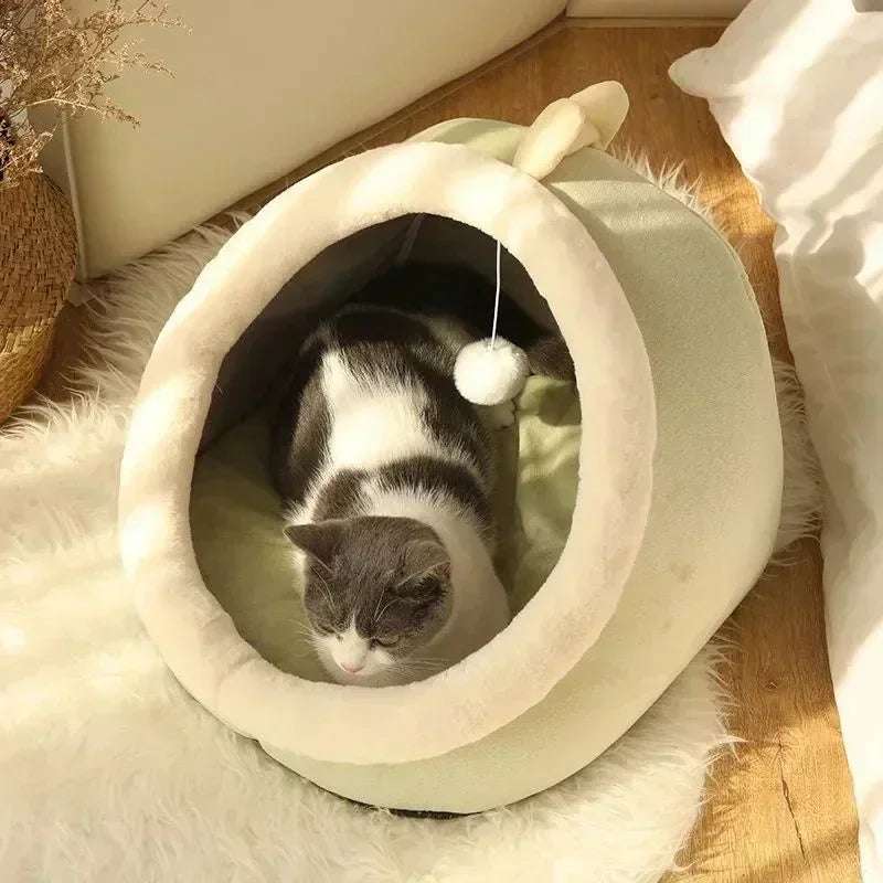 Cozy Cat Bed - Warm Pet Basket & Soft Cushion for Cats
